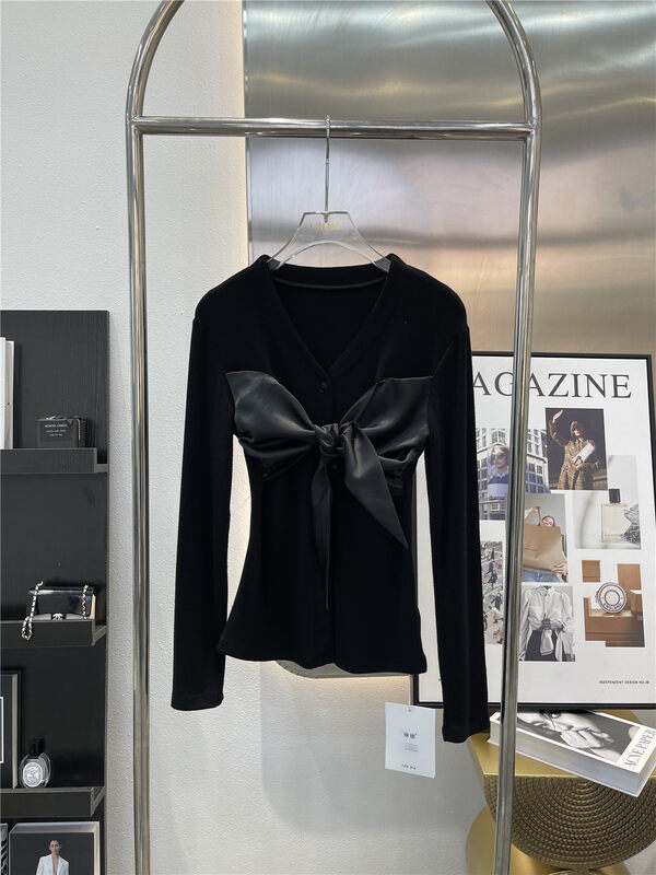 New in autumn!【LINNA】V-neck bow stitching small shirt YS1-6962# JJ