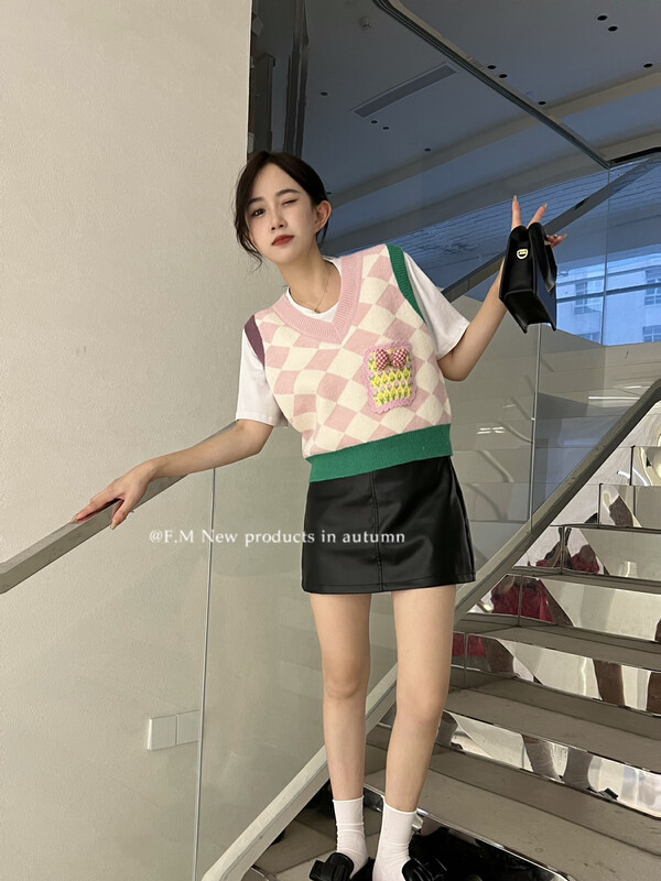 [FEI MAO] The new design is sweet and cute, all-match three-dimensional flower diamond vest Z-3124
