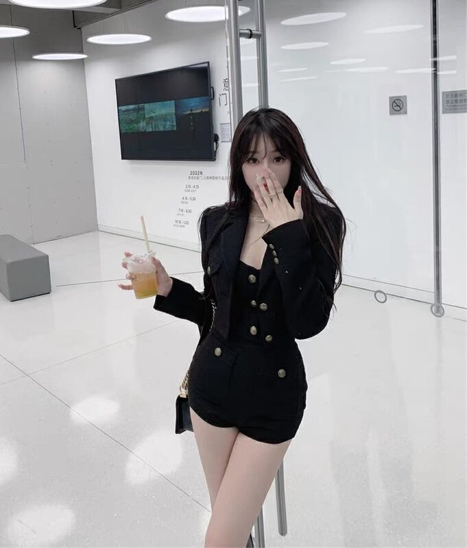 New in early autumn! [LINNA] solid color short vest + thin solid color casual shorts suit 124740# JJ