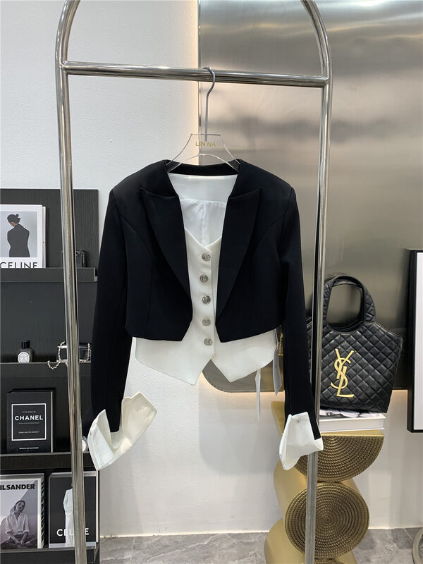 Autumn is new! [LINNA] solid color breasted vest + simple and thin short suit (cuffs can be removed) 124759# JJ