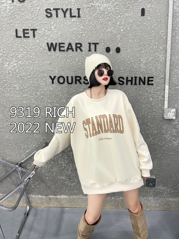 Autumn is new! [9319] Round neck English printed sweater 60002# L