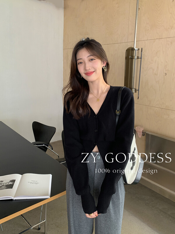 [ZY] Korean V-neck niche design with slits and waist slimming sweater knitted sweater H961