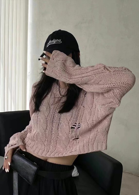 New in autumn! [Yan Zhen] round neck ripped short knitted sweater 03334# PCZ
