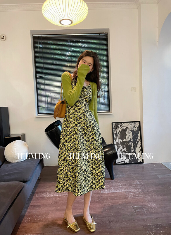 New in autumn!【TEEM ING】Floral suspender dress + comfortable knitted cardigan suit 22T602# HJY