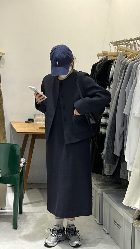 Autumn is new! [SANBARA] Korean version of the small fragrance short jacket + solid color vest skirt suit 9778# LSW