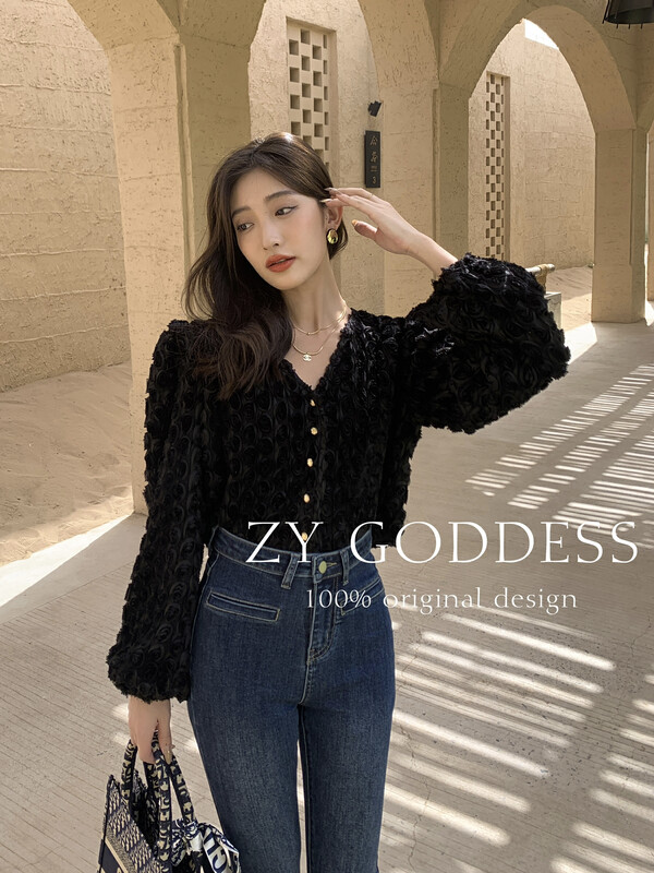 [ZY] Xianqi Age Reduction Heavy Industry Three-dimensional Rose Cardigan Short Jacket Lace Shirt 18035