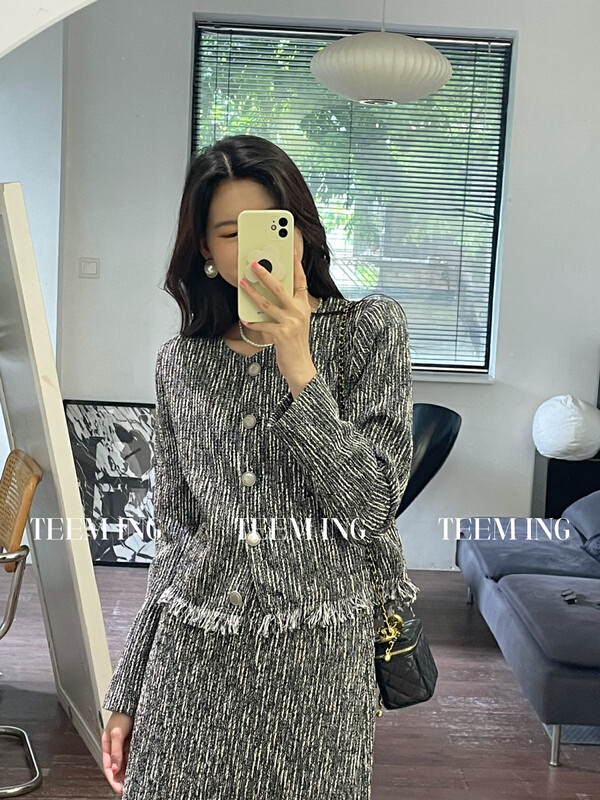 Autumn is new!【TEEM ING】Light luxury twill soft petite fragrant coat + slim skirt suit 22T616# HJY