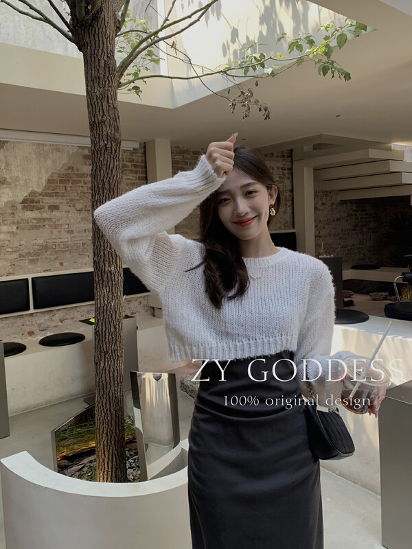 [ZY] Irregular beveled edge design hollowed out all-match soft waxy short sweater knitted sweater E9801