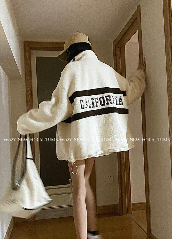 【W327.】Korean color-block leather embroidered letter stand collar lamb velvet jacket 93225# CQW