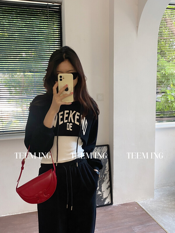 Autumn is new! [TEEM ING] Korean style fashion design letter printing sweater + wide-leg casual pants suit (with vest) 22T603# HJY