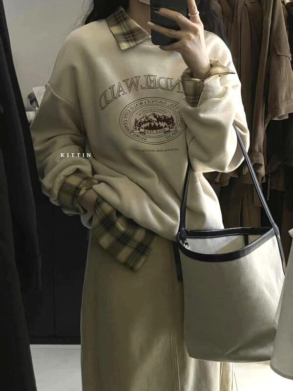 【KITTIN】Korean casual alphabet sweater 3136