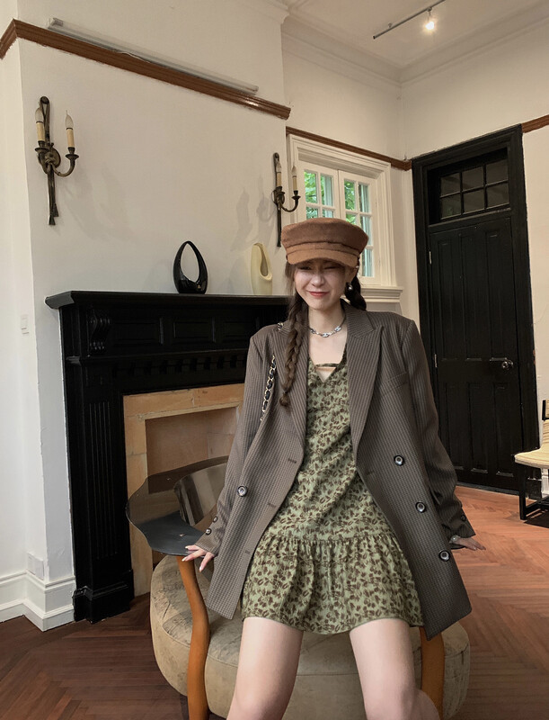 Autumn is new! [L.L STUDIO] Retro oil painting age-reducing dress 78097# PCZ