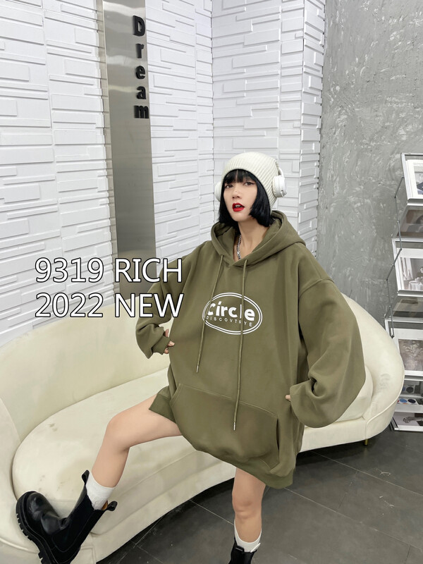 New in winter! [9319] Korean style plus velvet small English printed sweater 10008# L