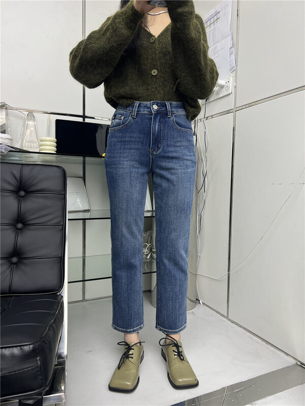 New in autumn!【T-PLATFORM】Korean straight pipe jeans W6172# CQW