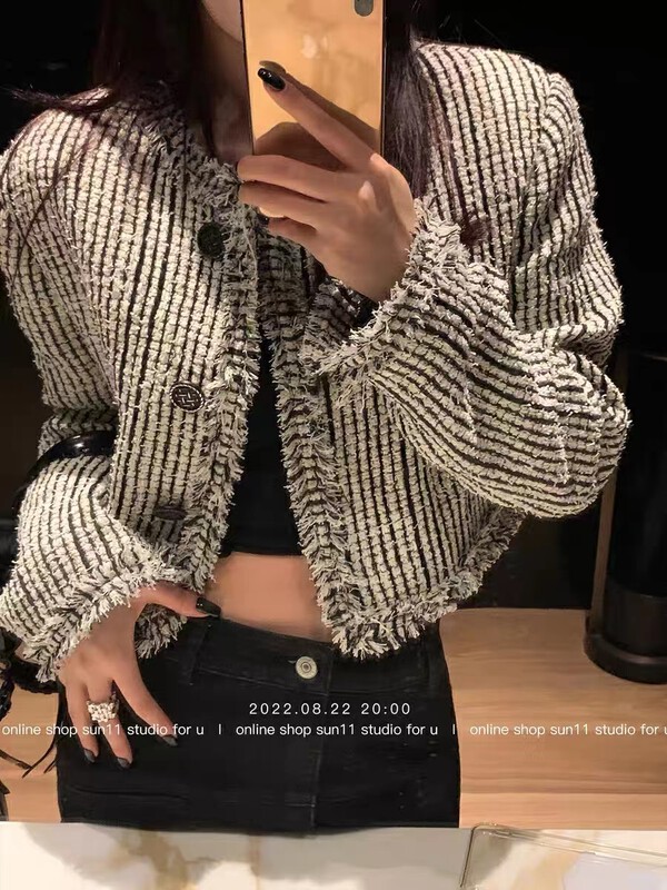 [KAKAJIA] Black plaid small fragrance women's spring and autumn new French niche temperament high-end short short jacket 2741# OZQ