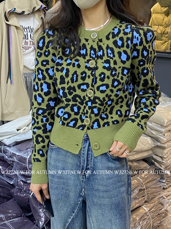 【W327.】Korean Colorblock Leopard Print Button Knit Cardigan 3500# CQW