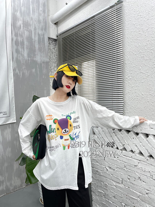 New in early autumn! [9319] Versatile front slit loose long-sleeved T-shirt W2010# L