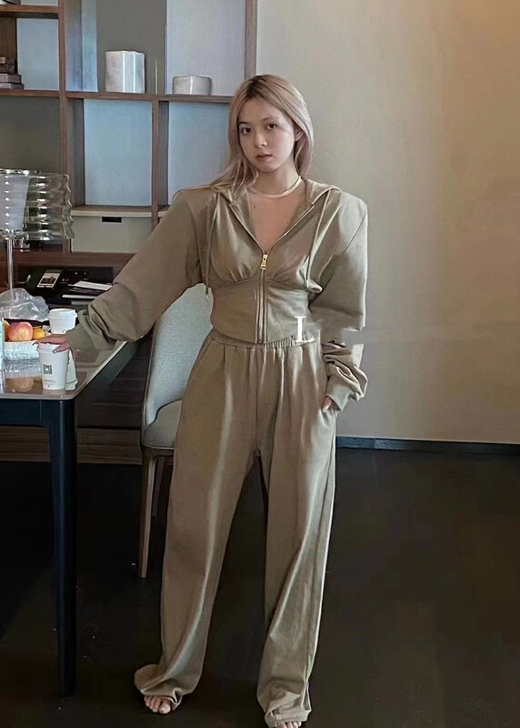 New in autumn! [Yan Zhen] Hooded waist sweater + high waist wide leg casual pants suit 75880# PCZ