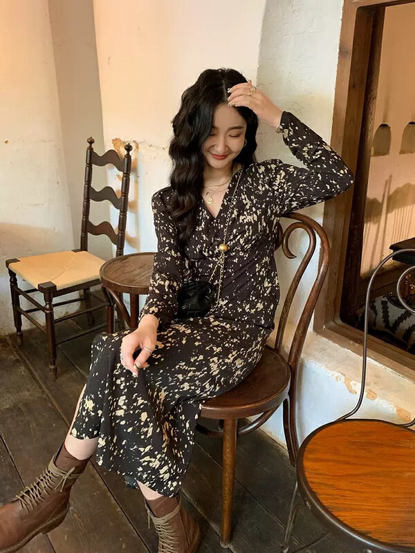 New in autumn!【L.L STUDIO】Retro floral long-sleeved dress 78126# PCZ