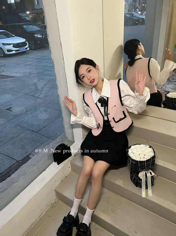 【FEI MAO】New style small fragrance V-neck all-match vest jacket vest Z-8606