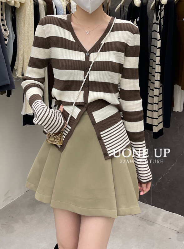 New in autumn! [UONE] French retro striped all-match knitted cardigan 5390# LSL