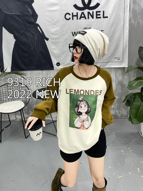 Original price 36.09! New for autumn! [9319] Round neck raglan sleeves little girl printed sweater 81001# L