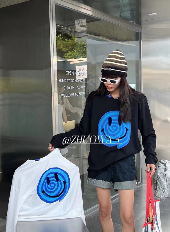 New in autumn! [Strictly selected by buyers - Zhuowa] personality smiley print loose large version long-sleeved T-shirt YS1-2229# CL