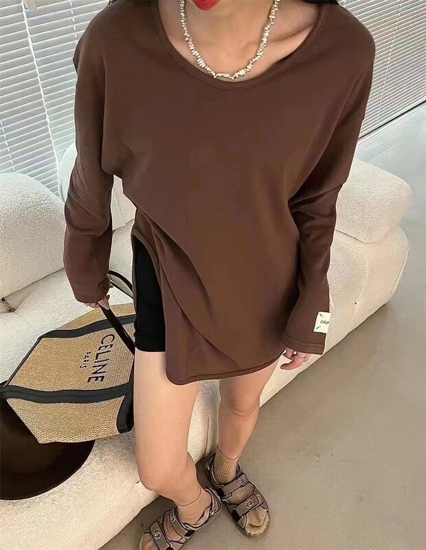 New in autumn! [Yan Zhen] Versatile Western-style U-neck labeling loose long-sleeved T-shirt 72236# PCZ