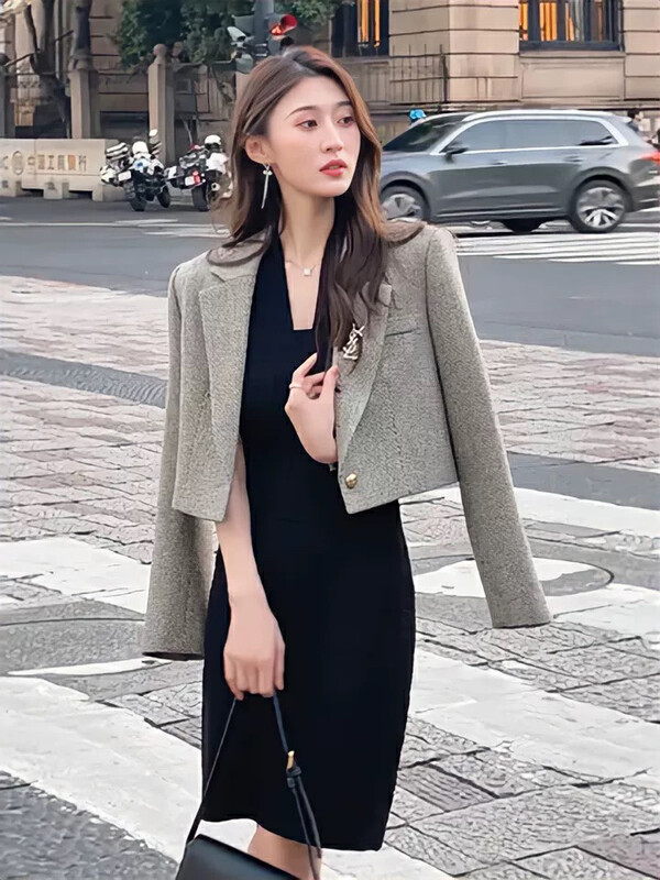 Autumn is new!【L.L STUDIO】Fashionable small fragrance style short coat 78132# PCZ