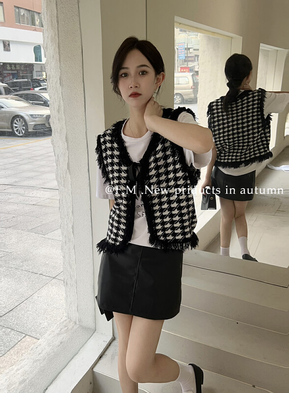 【FEI MAO】Xiaoxiang style knitted cardigan loose v-neck houndstooth fringed sweater vest Z-3087