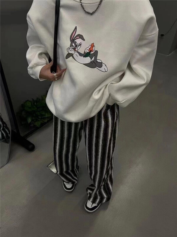 New in autumn! [Yan Zhen] Bugs Bunny Print Round Neck Sweater 78067# PCZ