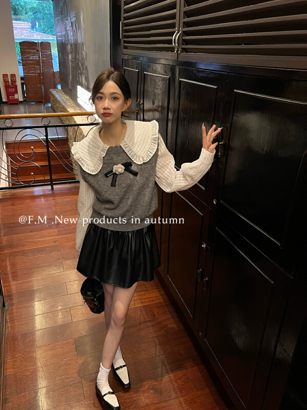 【FEI MAO】Designed three-dimensional flower round neck vest Korean version retro all-match outer vest (with detachable bow) Z-22522# CQW