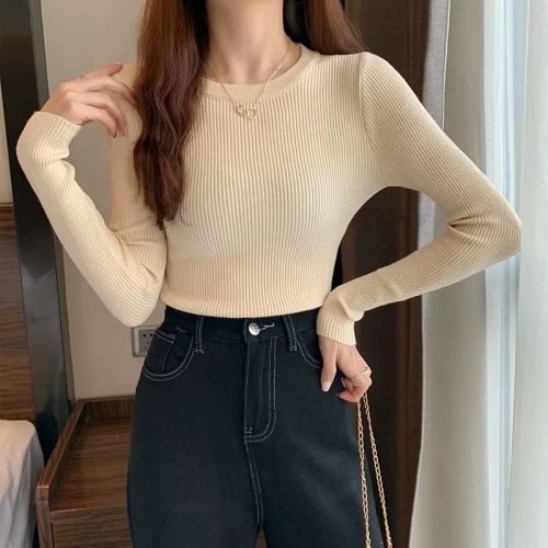 Sweater  autumn winter new female slim black inside build undershirt foreign style round collar long sleeve early autumn knit jacket