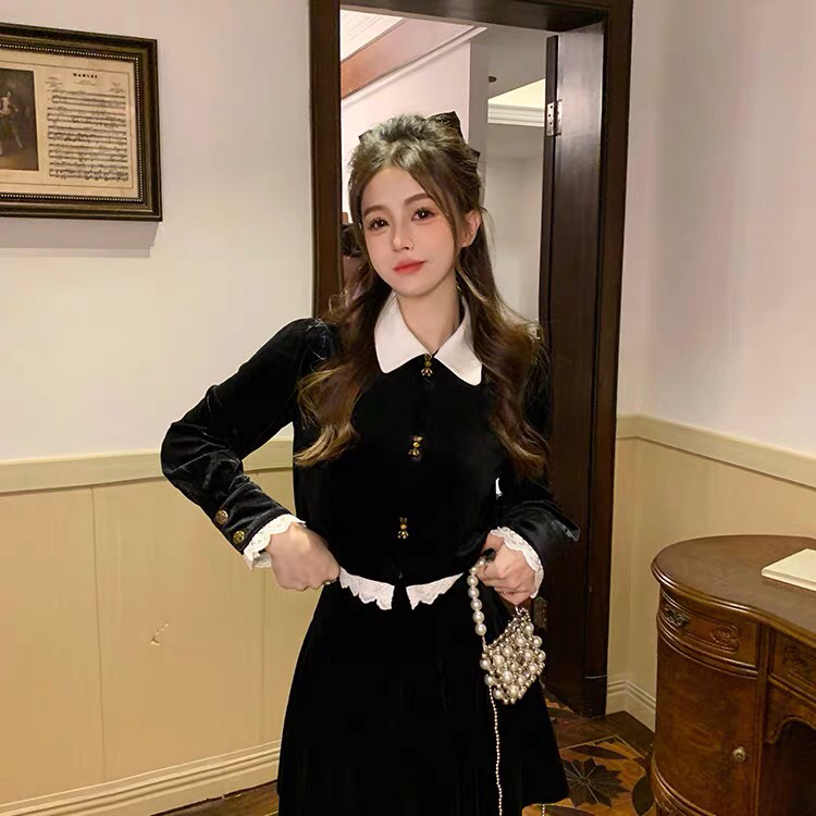 New in autumn! [Ou Zhengsha] French retro velvet short jacket + high waist culottes suit 19121# JJ