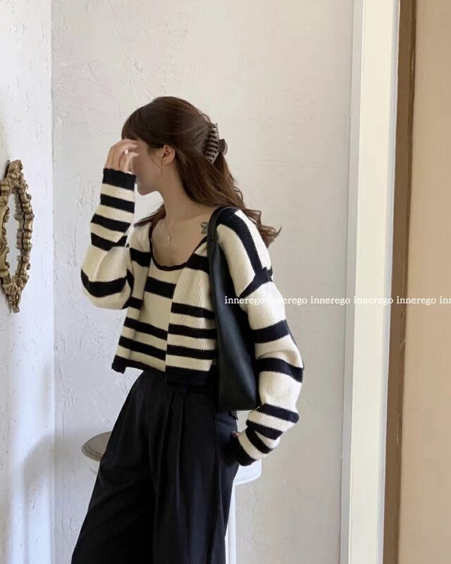 Autumn is new!【AM GARDENIA】Korean Colorblock Knit Cardigan + Versatile Striped Vest Suit 6209# ZXX