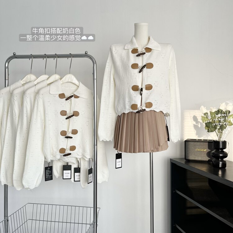 New in autumn! [Yi Kaoru] gentle white long-sleeved knitted cardigan with lapel horn button 0307# HYY