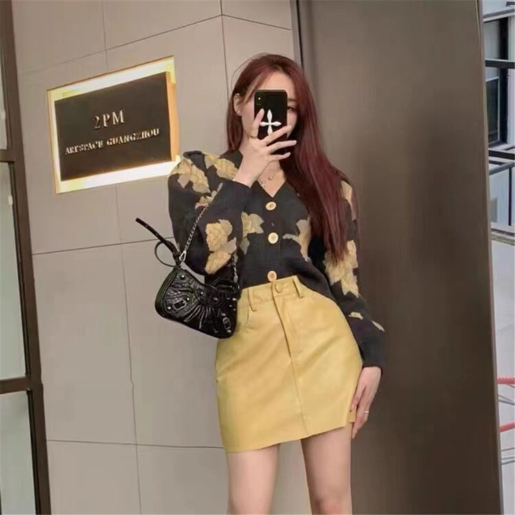 Autumn is new! [C.H.Z] Korean version of long-sleeved all-match knitted cardigan 000723# WTT