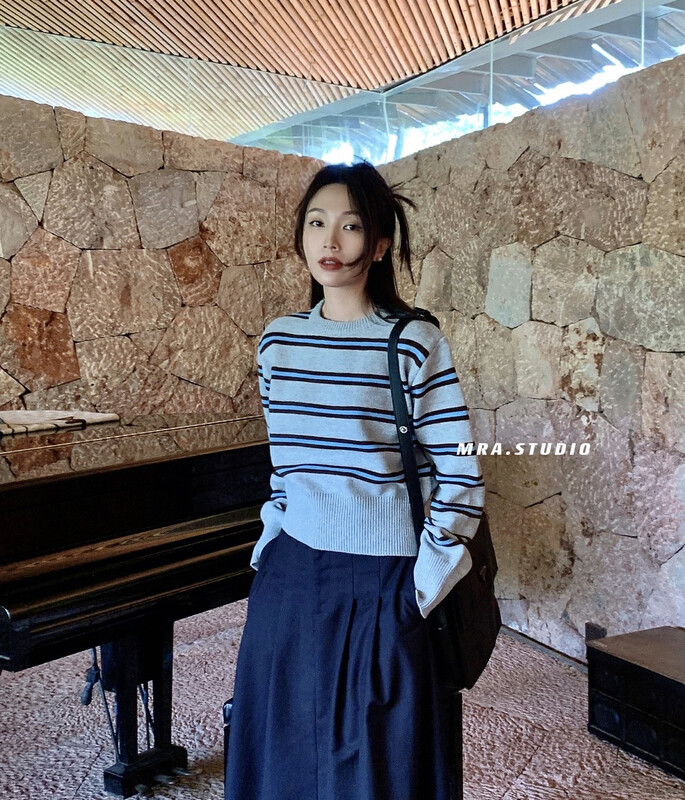 【MRA】Korean Stripe Contrast Color Fashion Casual Sweater SP32