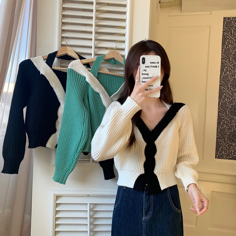 Autumn on the new![F · P] Korean version of niche neck careful machine bare shoulder warm sweater ZM01FP # HBX