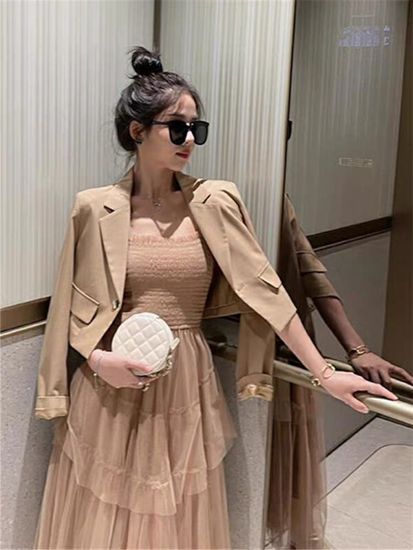 Autumn is new! [Ou Zhengsha] temperament fashion suit + suspender mesh little woman dress suit 19025# JJ