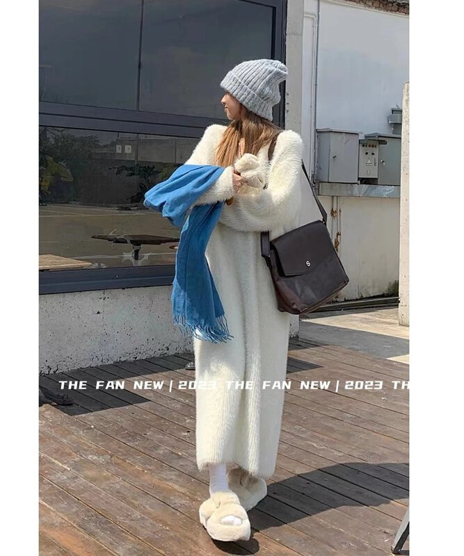Autumn is new!【THE FAN】Fashion Lazy V-Neck Dress 50118# ZXX