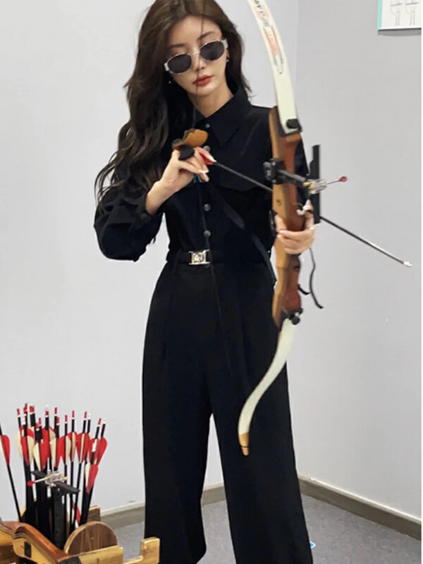 Autumn is new! [Ou Zhengsha] Simple function, cool, niche design, slim and high waist jumpsuit (with belt) 19066# JJ