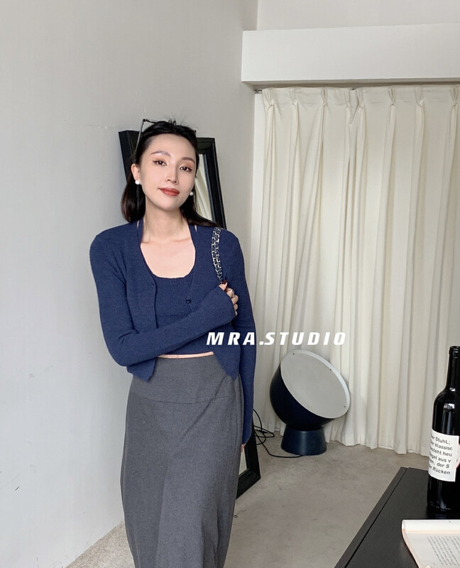 [MRA] Big-name simple high-end fake two-piece knitted cardigan H7539
