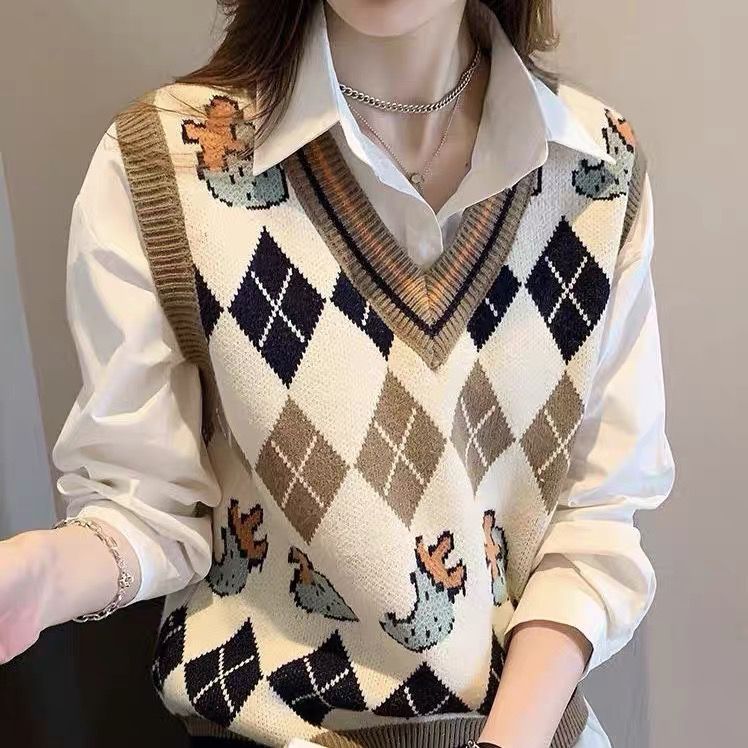 Autumn on the new![F · P] Foreign gas age reduction V collar diamond lattice jacquard fold wear vest 3A130 # HBX