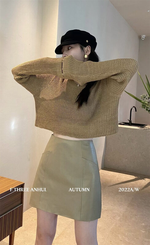 New in early autumn! 4 [F.THREE three sisters] simple round neck pullover sweater F258# XJ