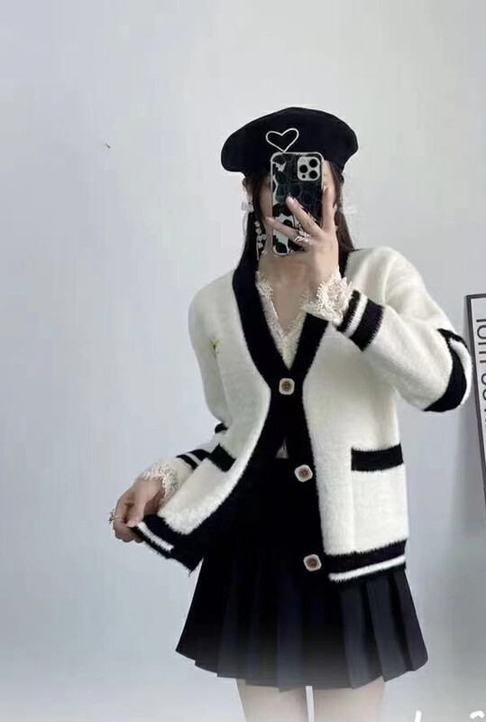 Autumn is new!【F·P】Fashion contrasting color lazy style warm sweater 3202FP# HBX