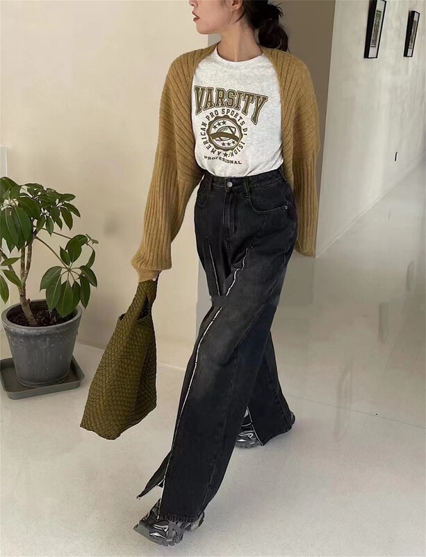 Autumn on the new![Smoked with] Korean version loose show thin foreign style sweater + letter print short sleeve T-shirt set 0142 # HYY