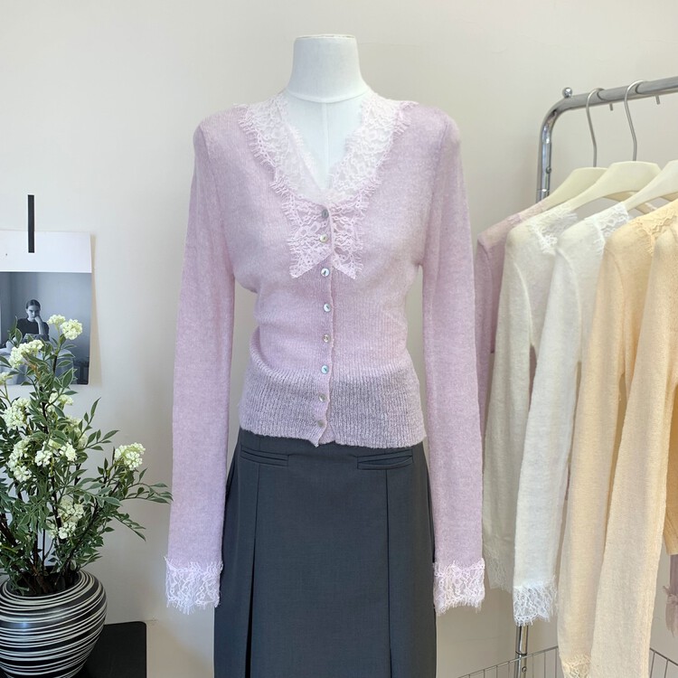 Autumn on the new![Smosmoked] gentle wind spliced lace sweater 0327 # HYY