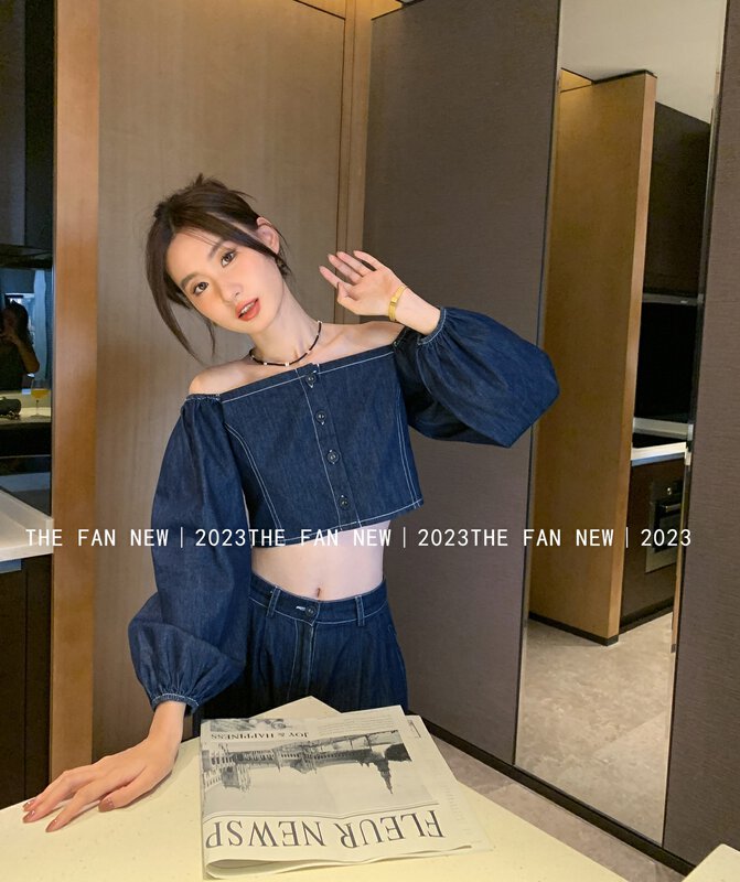 New in early autumn! [THE FAN] One-shoulder carefully thin shirt 10148# ZXX