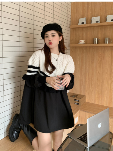 Real shot real price vitality girl Han chic design sense sweater splicing dress